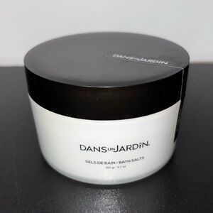 Dans un Jardin Bath Salts 200 grams Cruelty Free